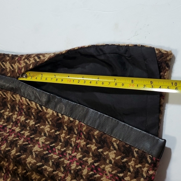 Etcetera wool skirt and leathe warn size 8 Very good condition for any occasion - Picture 6 of 17